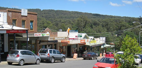 Cockatoo Main Street